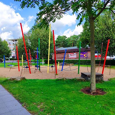 Spielplatz auf dem Grünanger West in Espelkamp - Klettergerüst